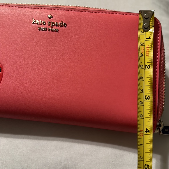 Kate Spade Wallet - Picture 7 of 7